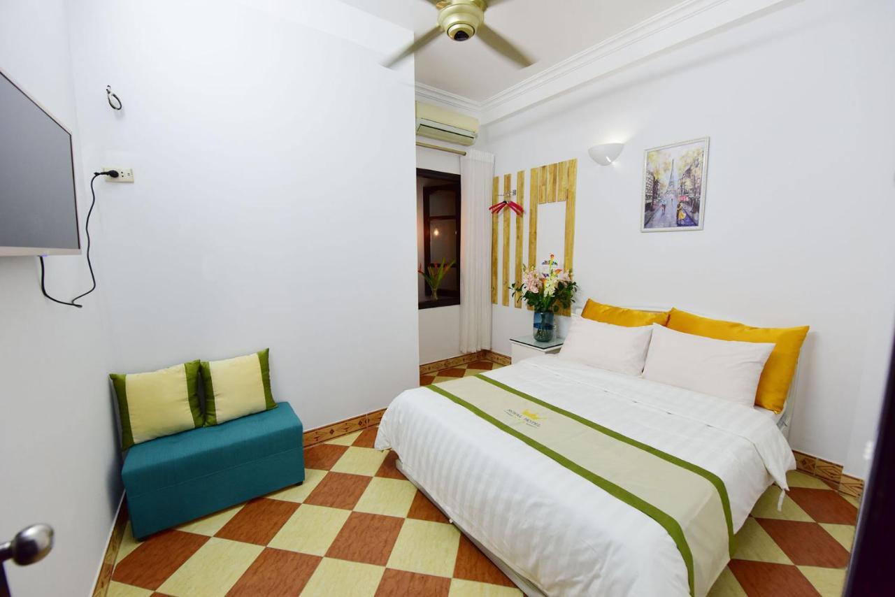 Royal House Hotel Hanoi Exterior photo